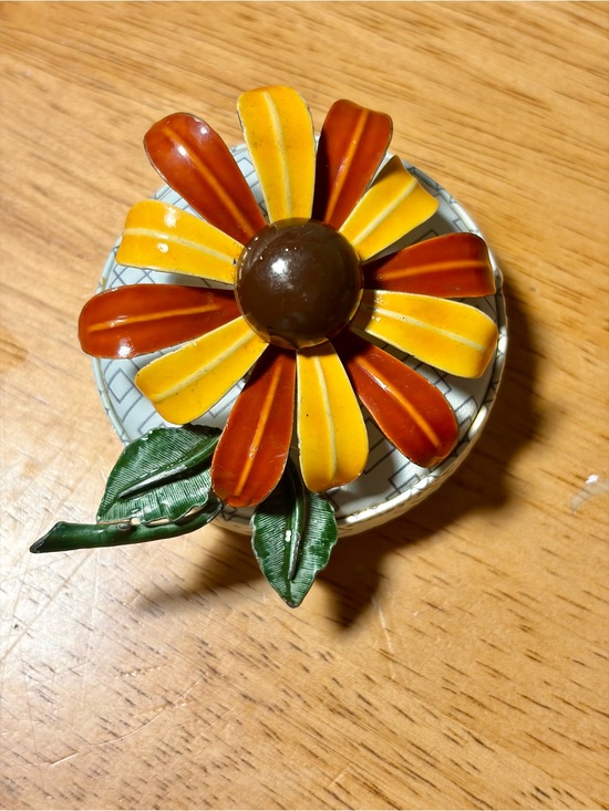 Jewelry - Vintage Enamel Flower Power Mod Brooch - Yellow & Burnt Orange Petals